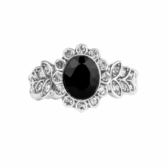 paparazzi Jewelry - Paparazzi black and silver ring